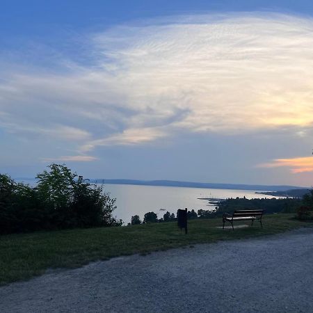 Balatonakarattya Magaspart Zewnętrze zdjęcie